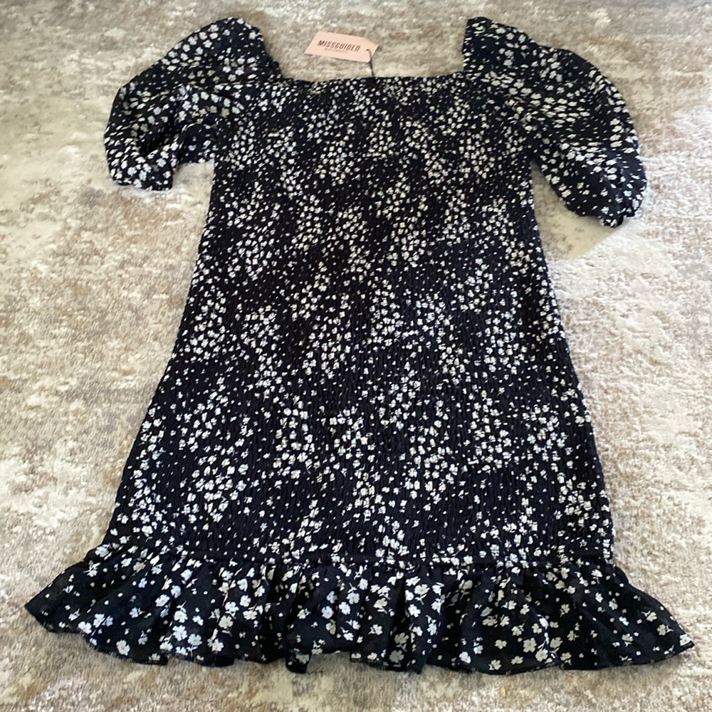 Women’s floral dresses